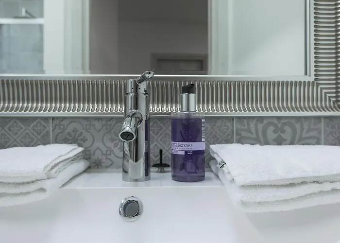Apartamento Blue Sapphire Cozy Flat In Center Of City